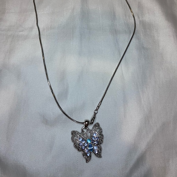 Butterfly necklace 💙 - Picture 1 of 6